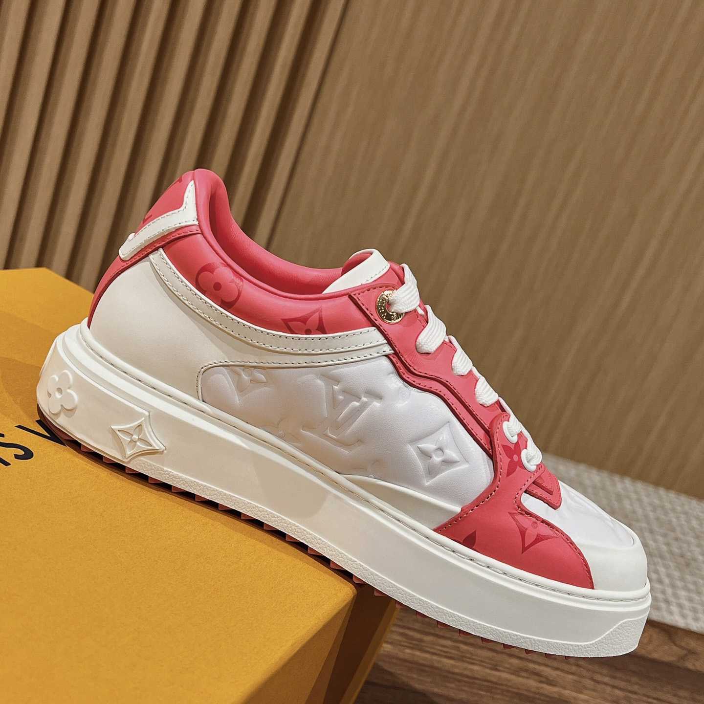 Louis Vuitton Time Out Sneaker (upon uk size)    1AB33N - DesignerGu