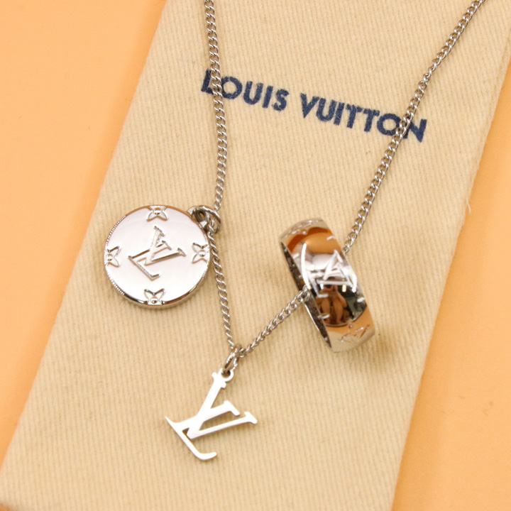 Louis Vuitton Monogram Charms Necklace    M62485 - DesignerGu