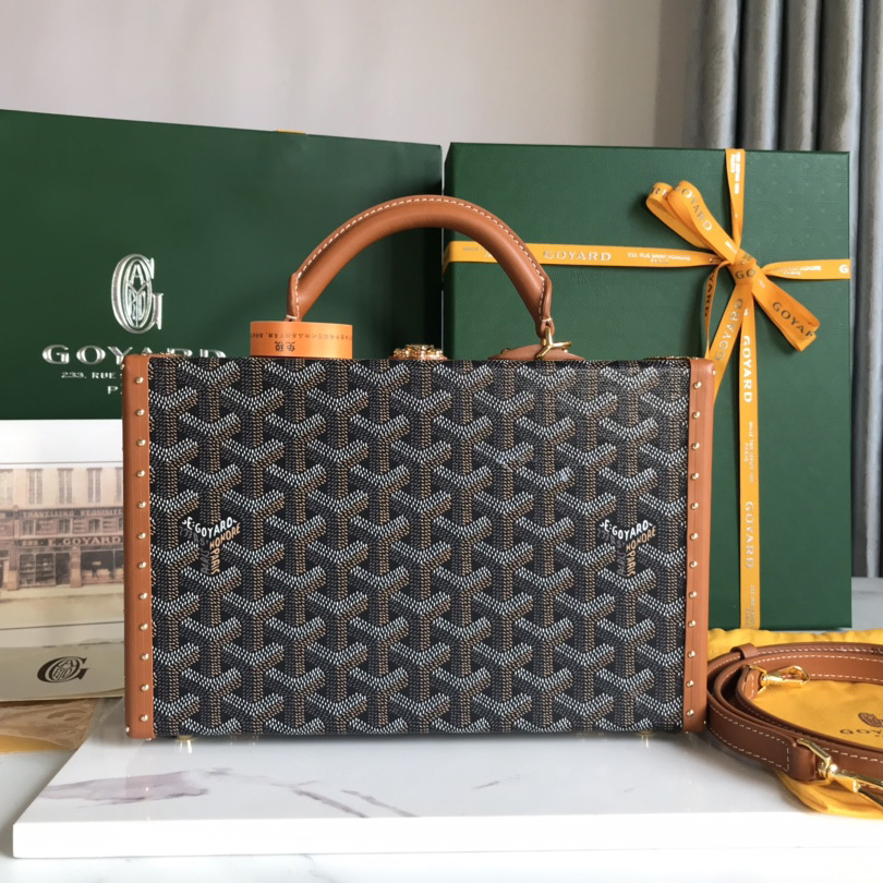 Goyard Grand Hôtel Trunk Bag  - DesignerGu