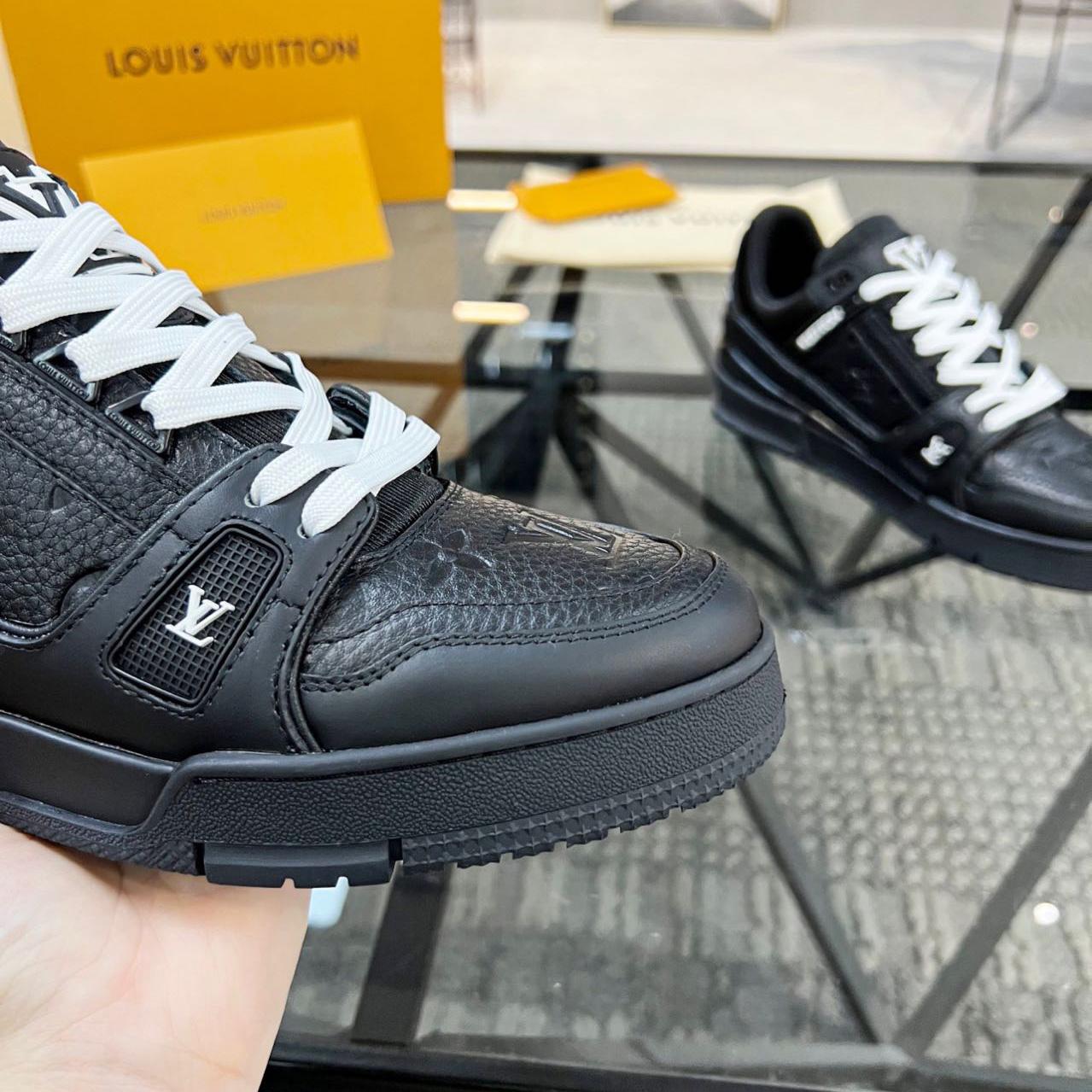 Louis Vuitton Trainer Sneaker (upon uk size)     - DesignerGu