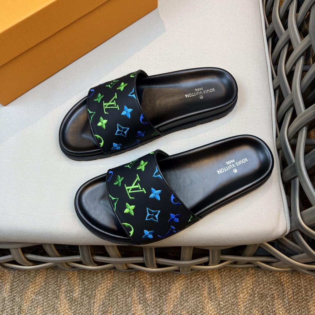 Louis Vuitton Monogram Sandals - DesignerGu