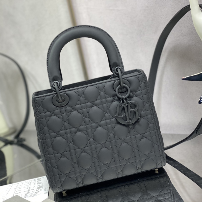 Dior Medium Lady Dior Bag - DesignerGu