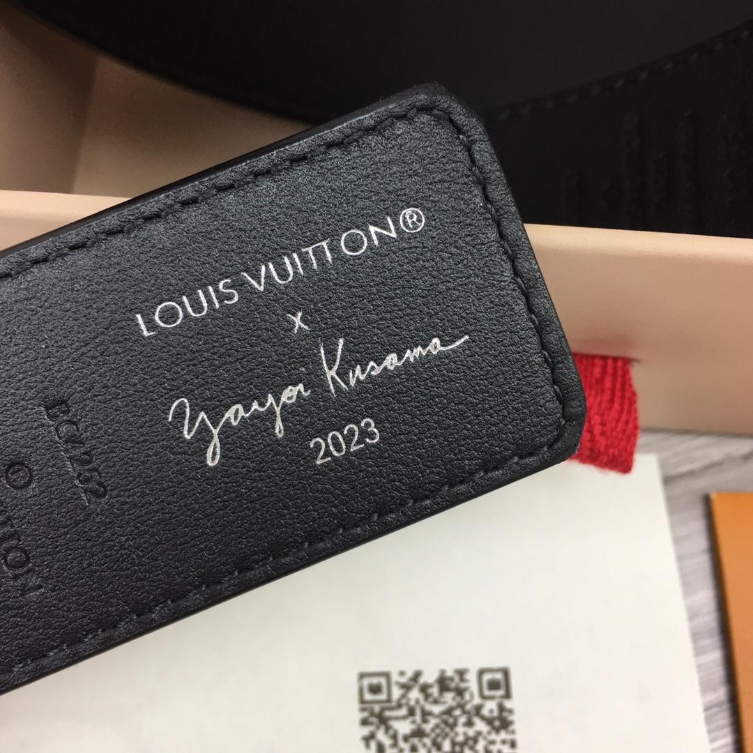 Louis Vuitton LV X YK LV Initiales 40MM Reversible Belt - DesignerGu