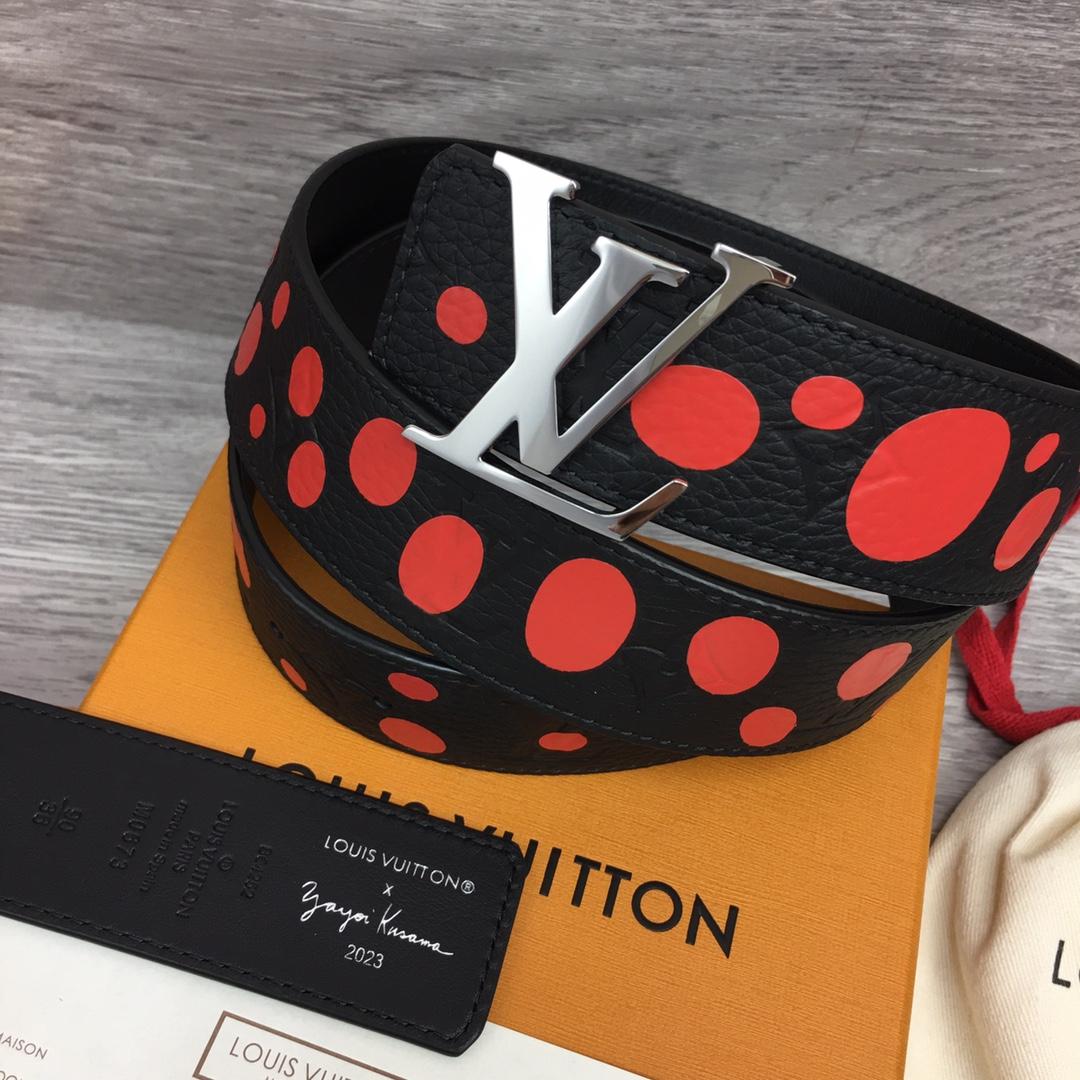 Louis Vuitton LV X YK LV Initiales 40MM Reversible Belt    - DesignerGu