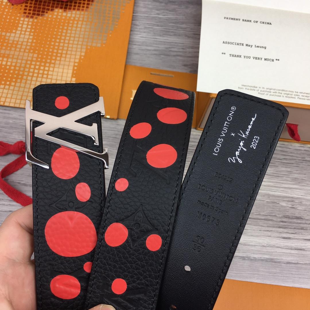 Louis Vuitton LV X YK LV Initiales 40MM Reversible Belt    - DesignerGu