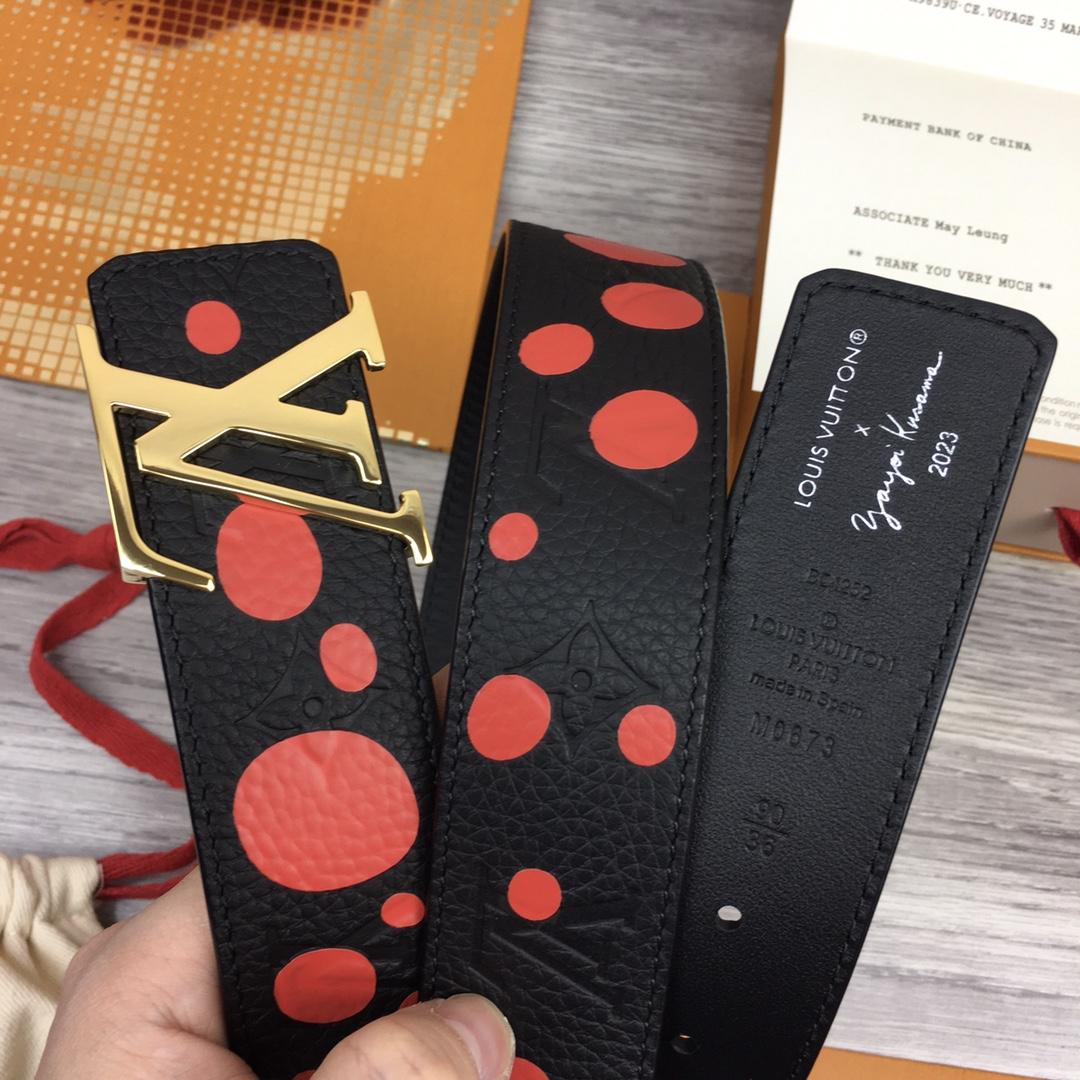 Louis Vuitton LV X YK LV Initiales 40MM Reversible Belt    - DesignerGu