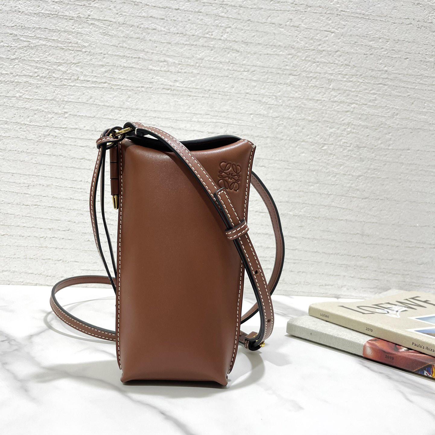 Loewe Gate Pocket In Soft Calfskin - DesignerGu