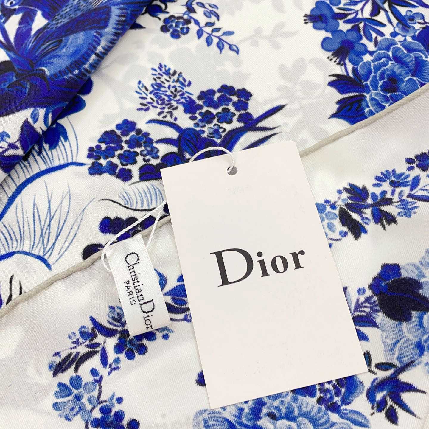 Dior Jardin d'Hiver 90 Square Scarf - DesignerGu