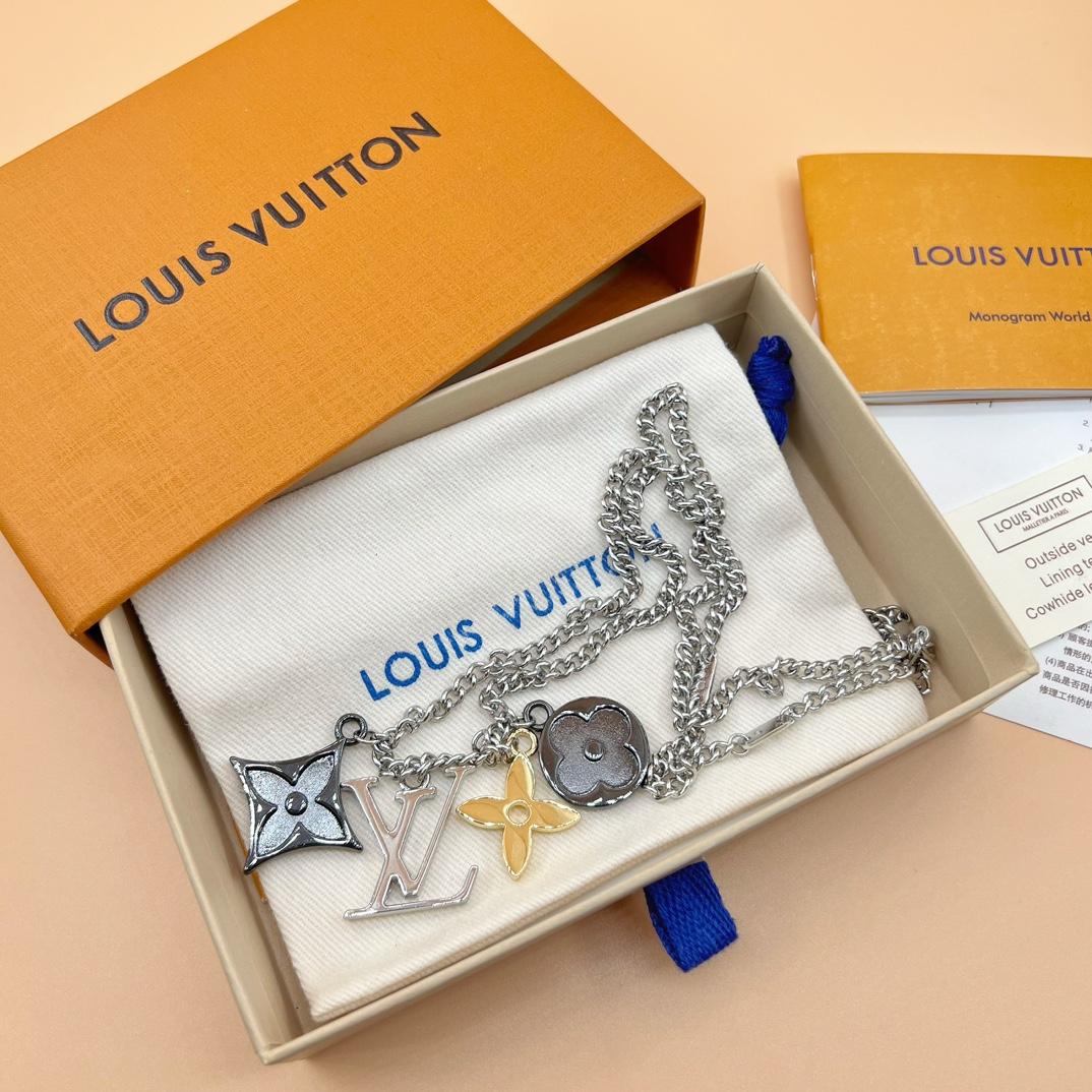 Louis Vuitton LV Instinct Pendant       M00521C - DesignerGu