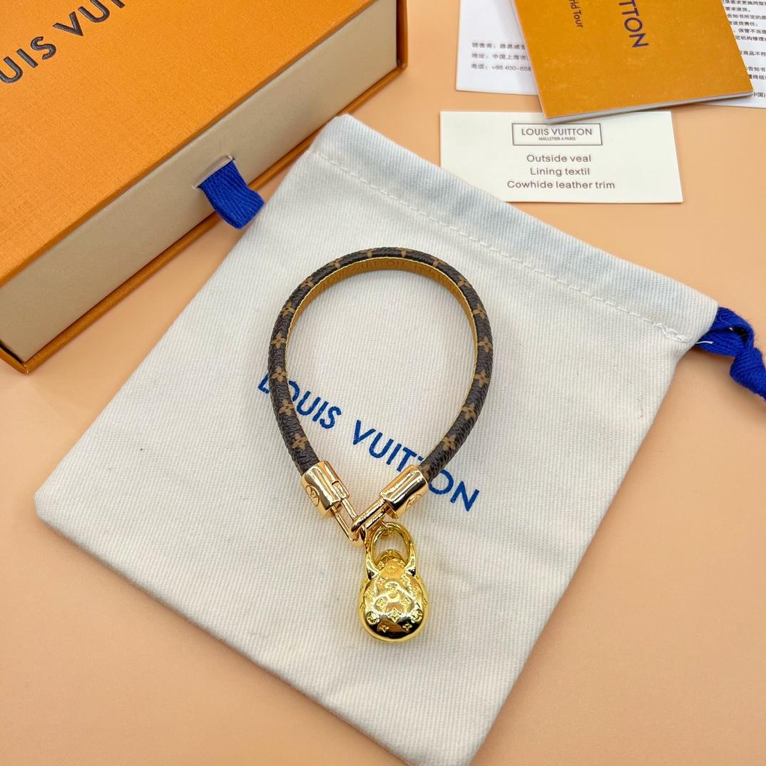 Louis Vuitton LV Cannes Bracelet      - DesignerGu