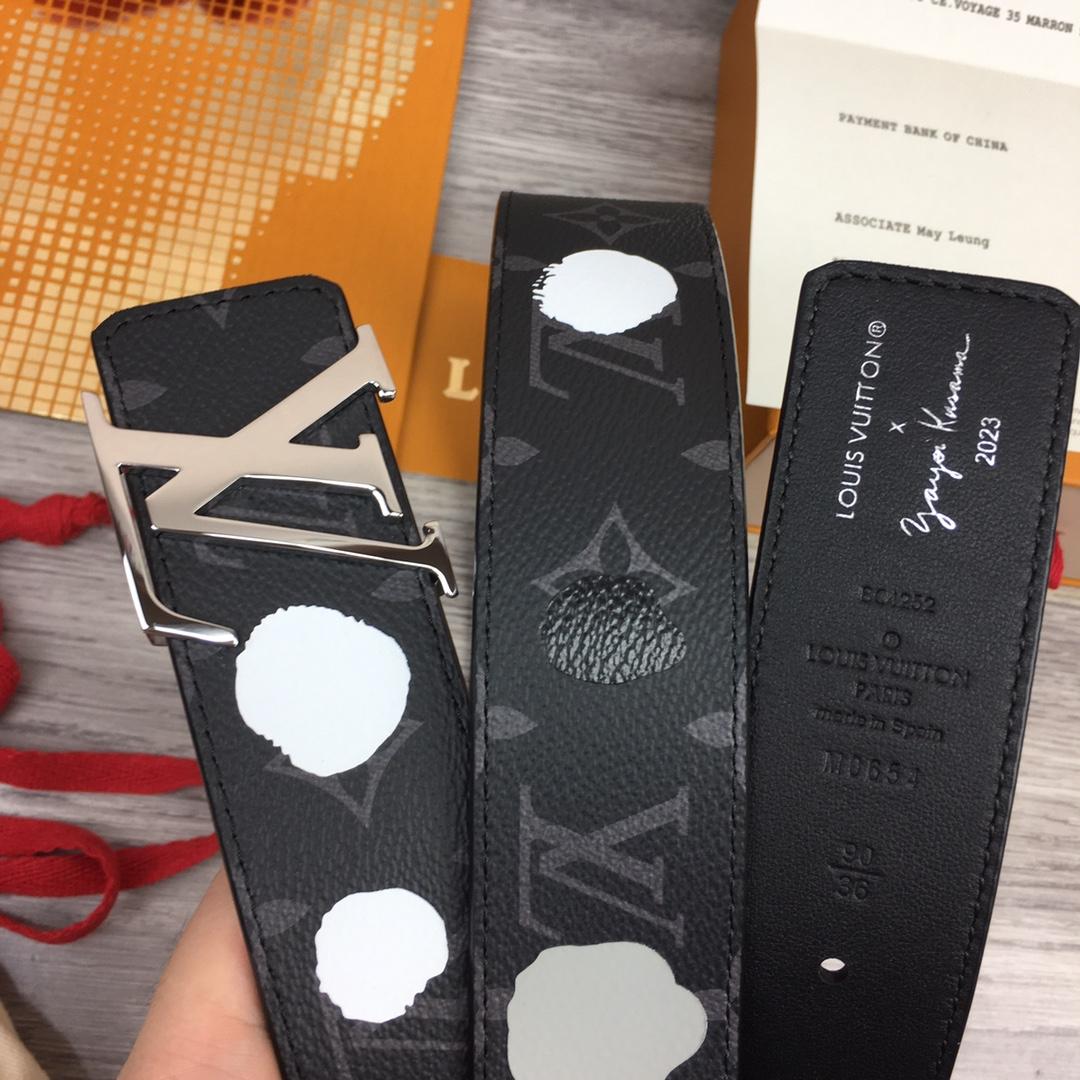 Louis Vuitton LV X YK LV Initiales 40MM Reversible Belt - DesignerGu