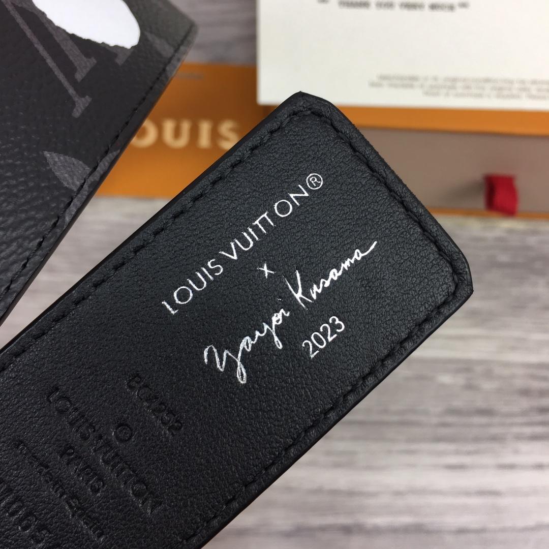 Louis Vuitton LV X YK LV Initiales 40MM Reversible Belt - DesignerGu