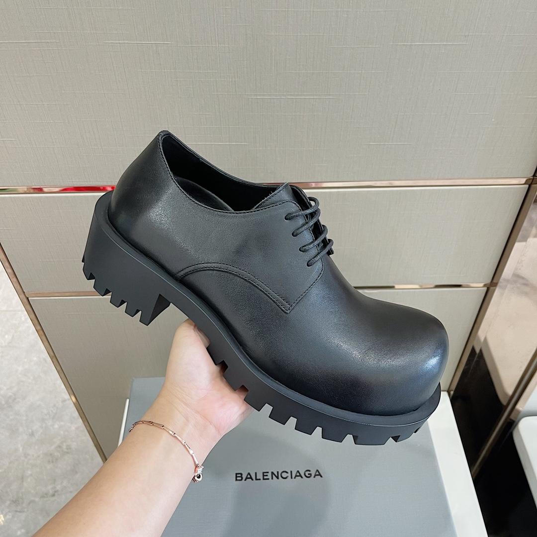 Balenciaga Men's Rhino Derby In Black  - DesignerGu