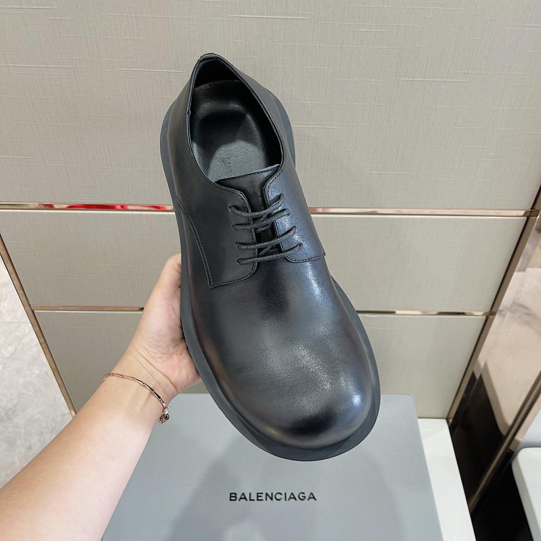 Balenciaga Men's Rhino Derby In Black  - DesignerGu