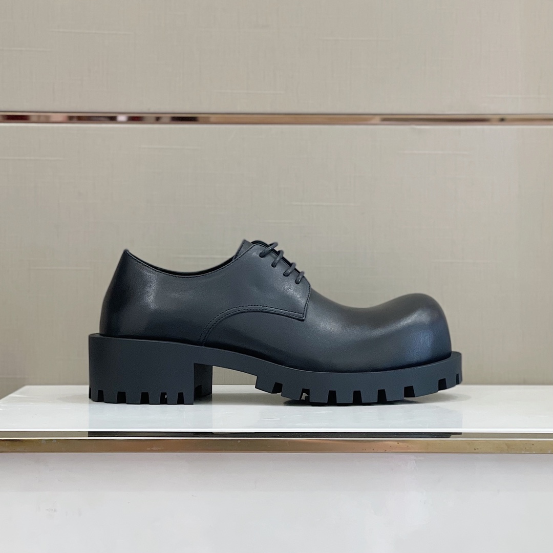 Balenciaga Men's Rhino Derby In Black  - DesignerGu