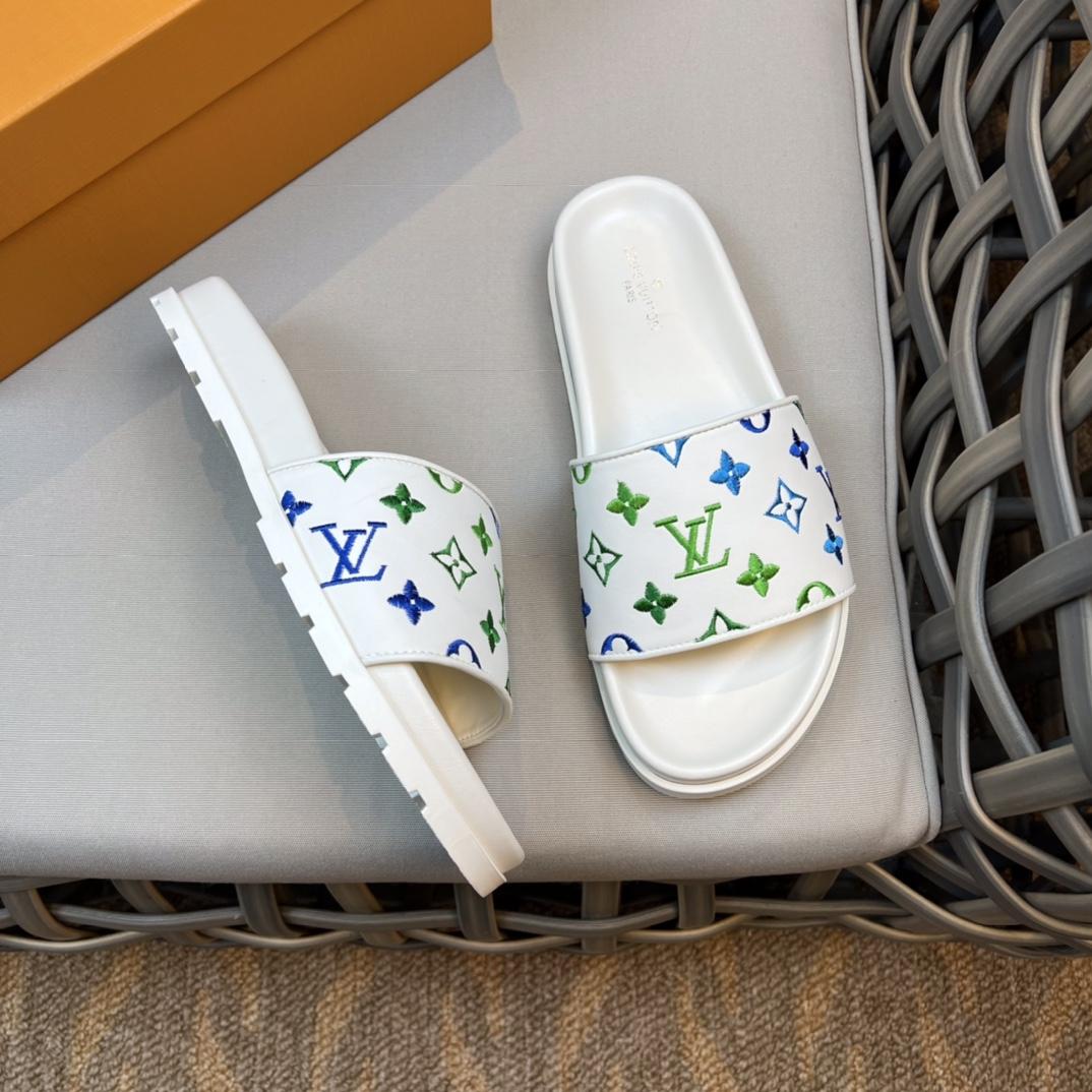 Louis Vuitton Monogram Sandals - DesignerGu