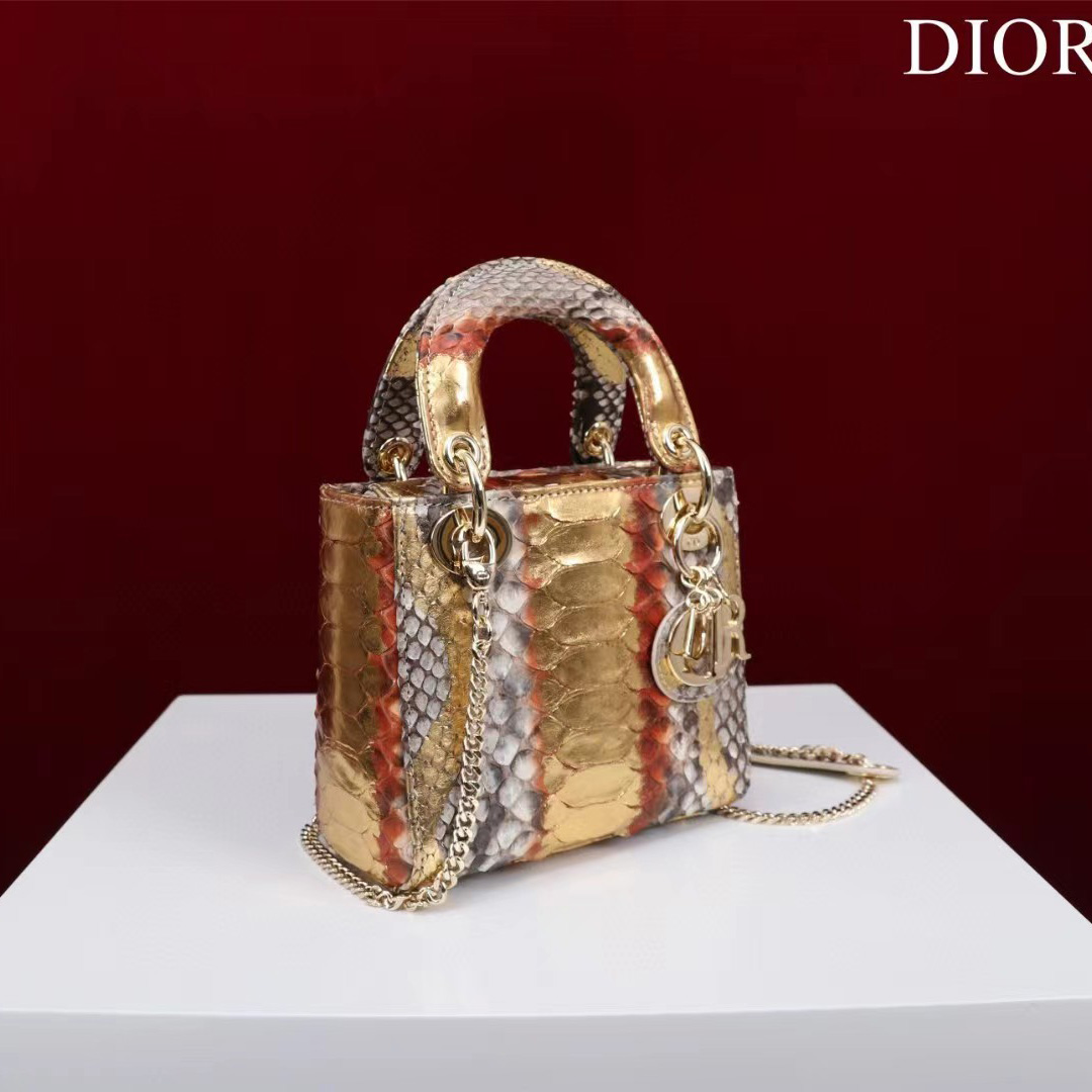 Dior Lady Dior Bag (17-15-7 cm) - DesignerGu