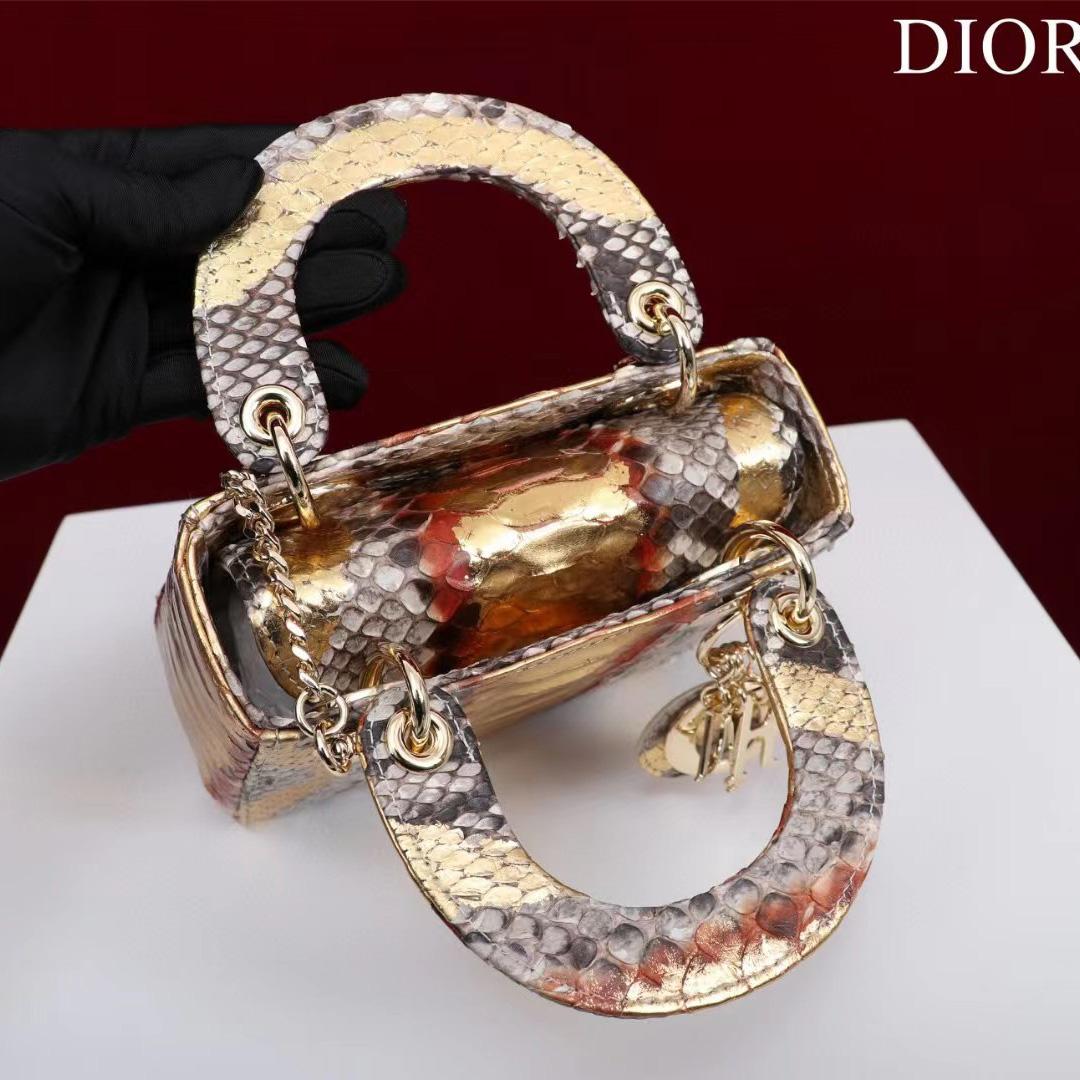 Dior Lady Dior Bag (17-15-7 cm) - DesignerGu