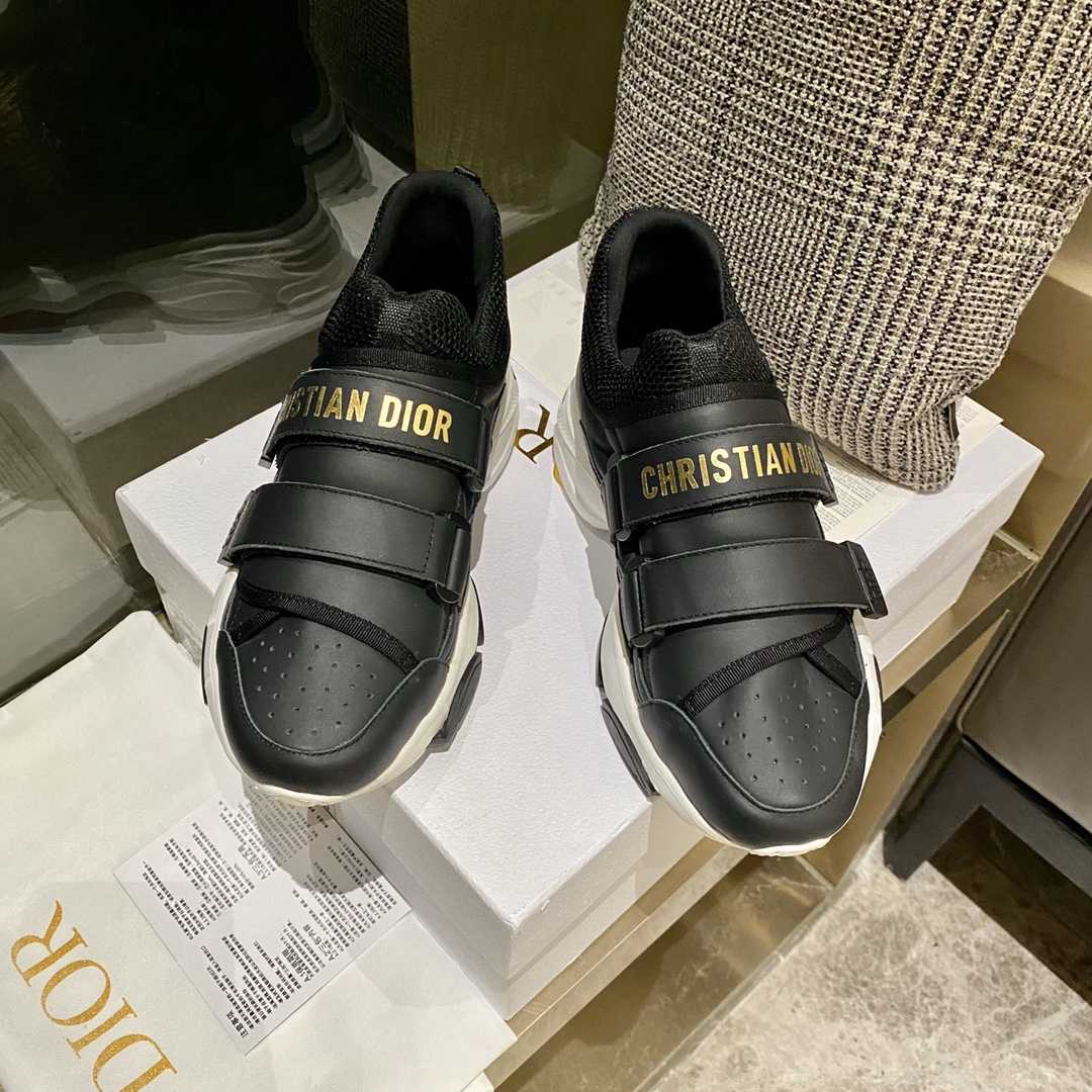 Dior D-Wander Sneaker - DesignerGu