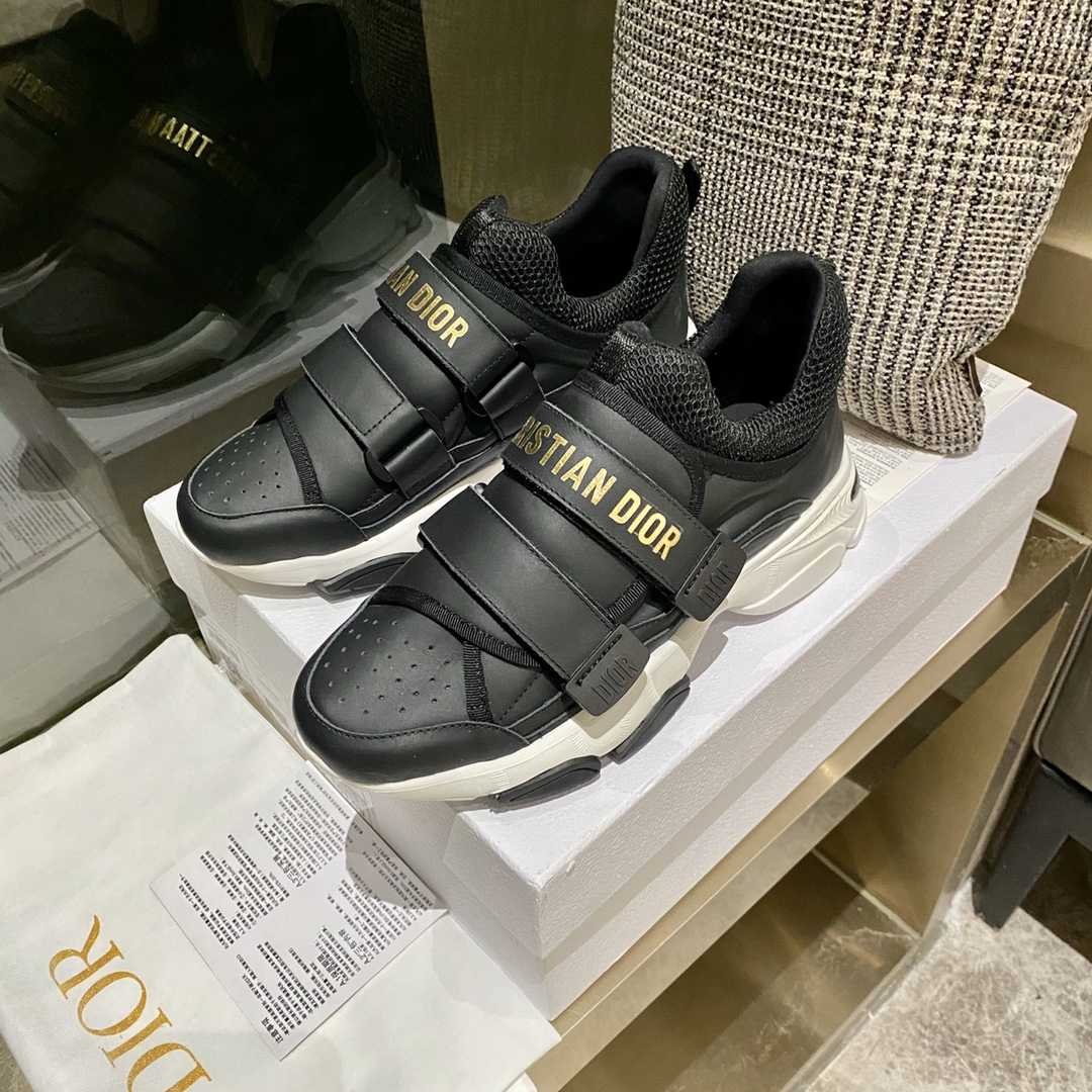 Dior D-Wander Sneaker - DesignerGu