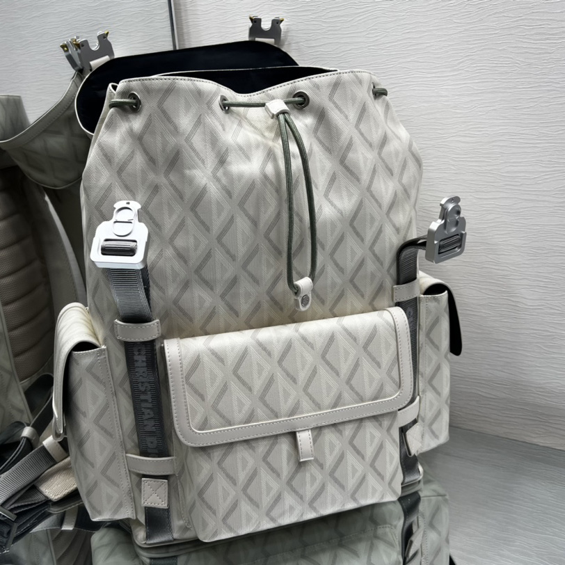 Dior Hit The Road Backpack(43-51-20cm)   - DesignerGu