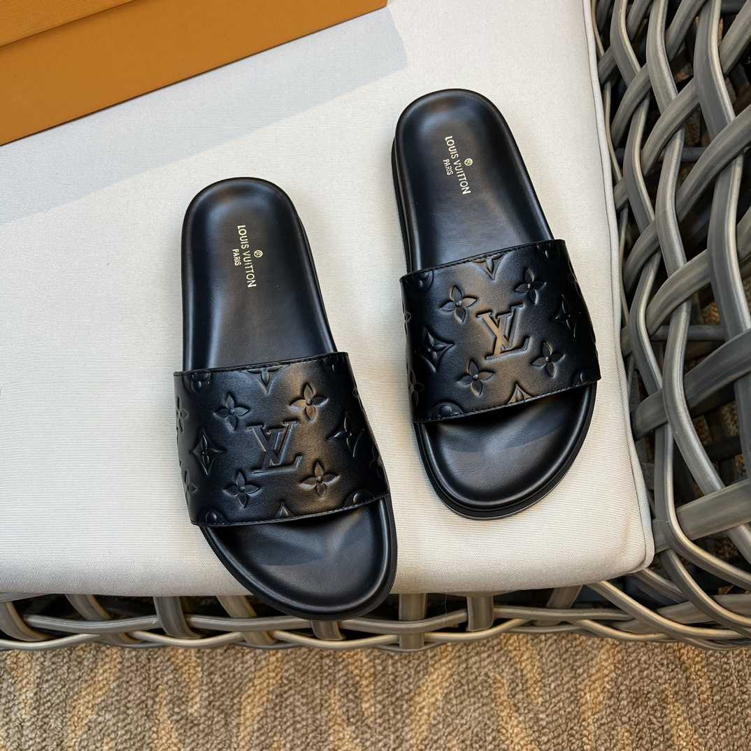 Louis Vuitton Monogram Sandals - DesignerGu