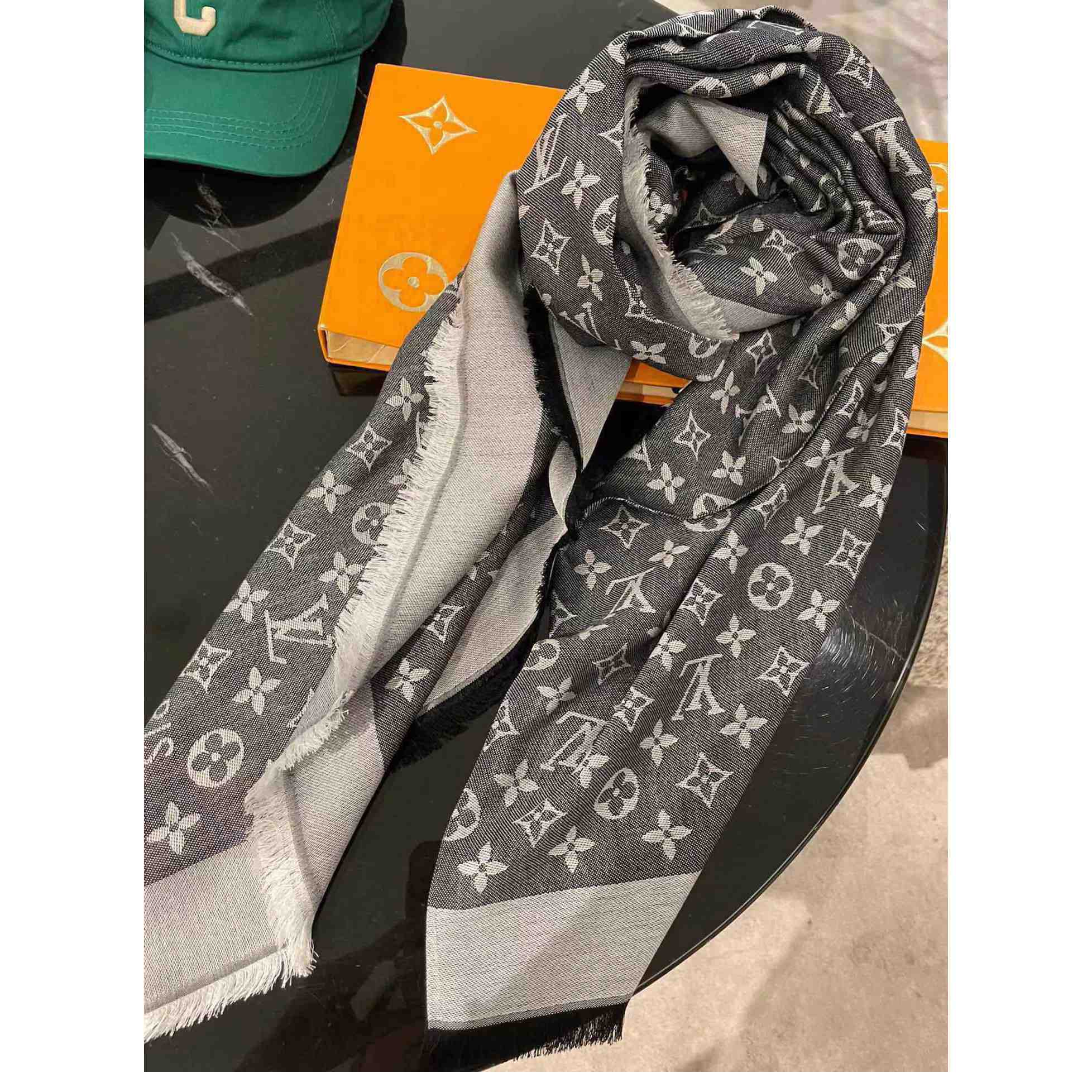 Louis Vuitton Monogram Denim Shawl - DesignerGu