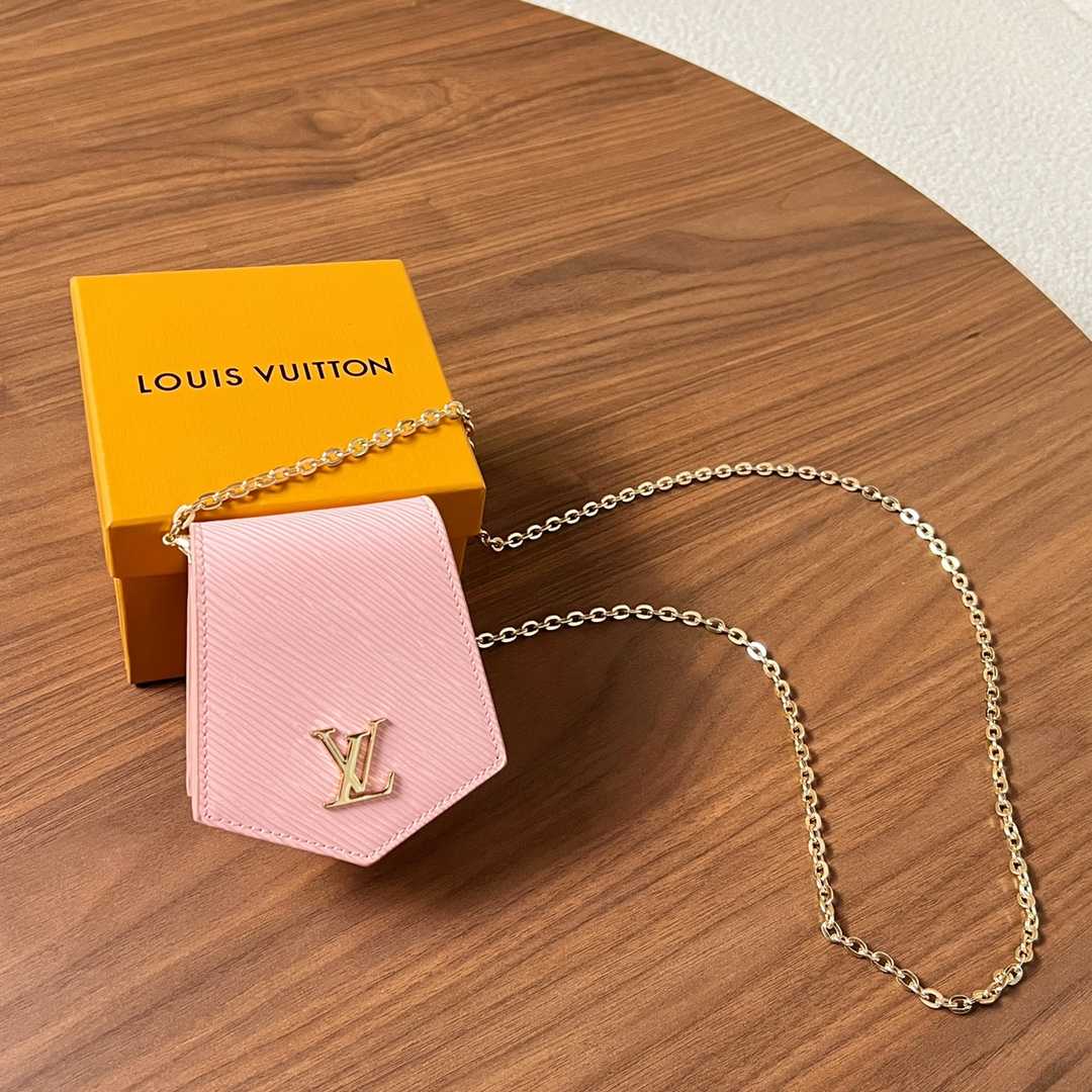 Louis Vuitton Key Bell XL   M22368 - DesignerGu