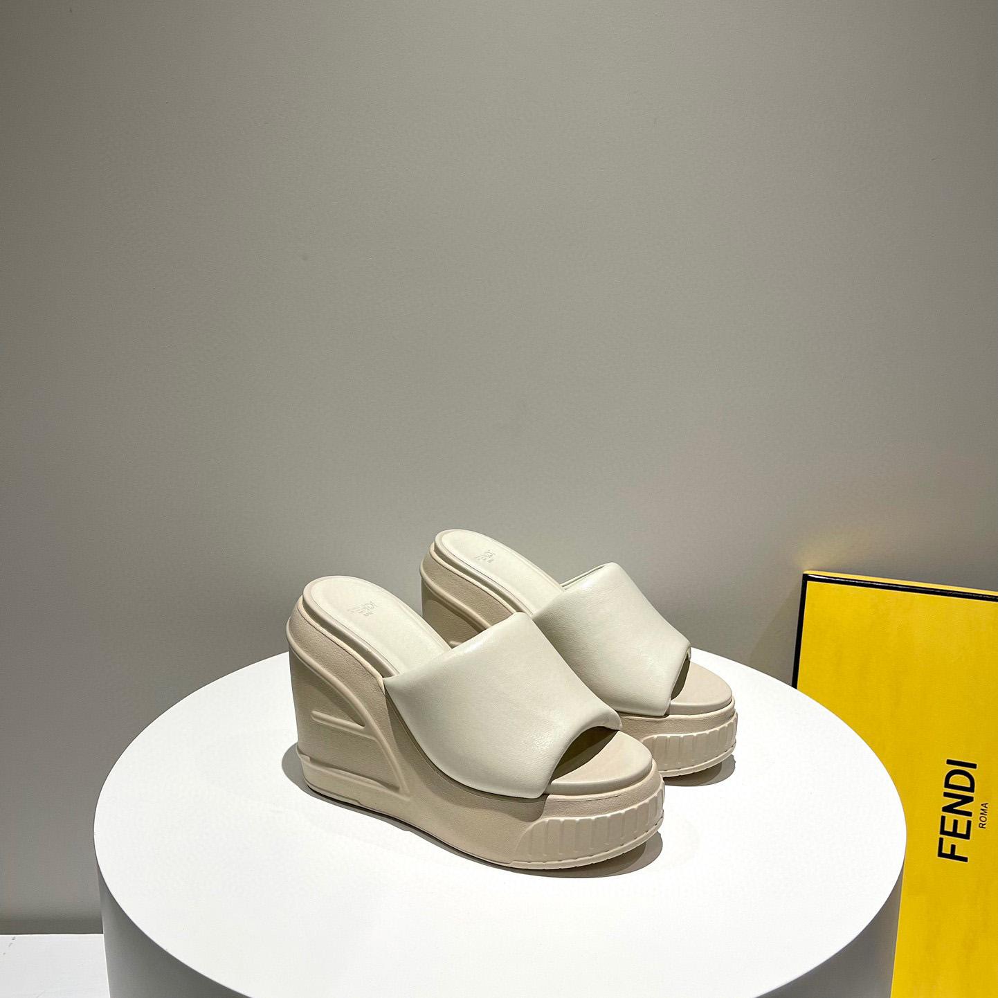 Fendi Fashion Show Beige Nappa Leather Slides - DesignerGu