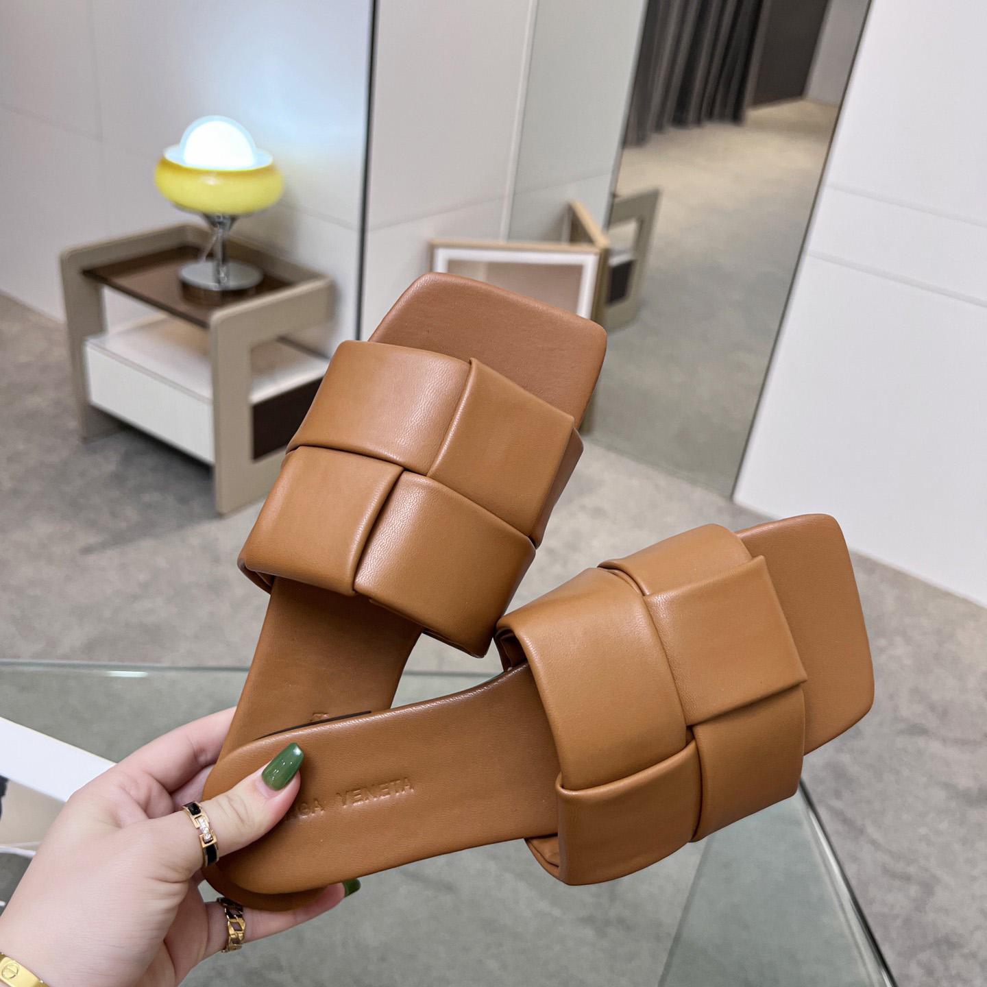 Bottega Veneta Patch Flat Mule - DesignerGu