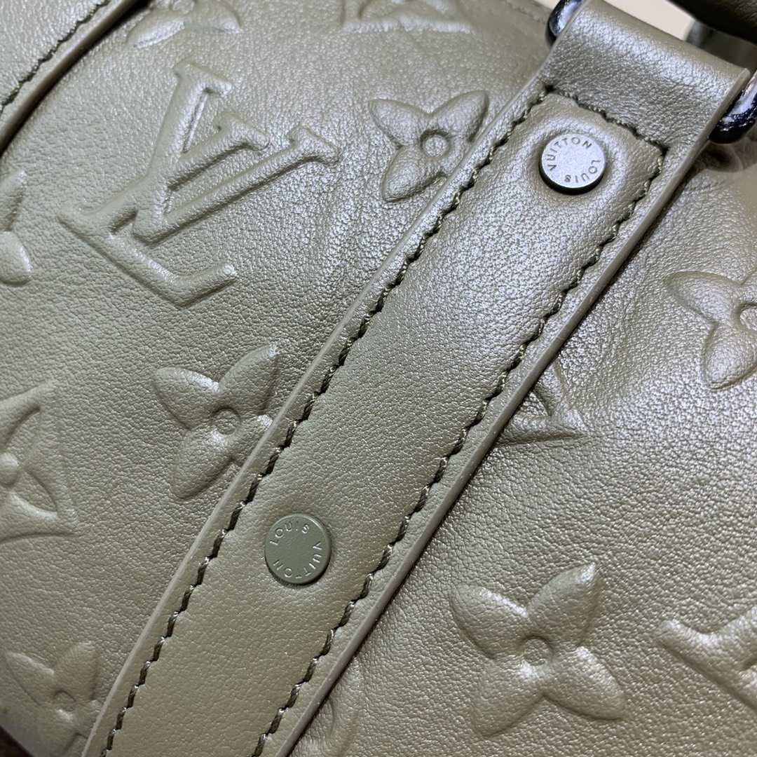 Louis Vuitton XS Other Leather Bag(21 x 12 x 9cm)  M57961 - DesignerGu