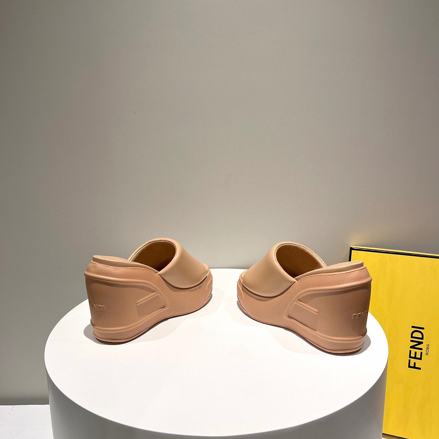 Fendi Fashion Show Beige Nappa Leather Slides - DesignerGu