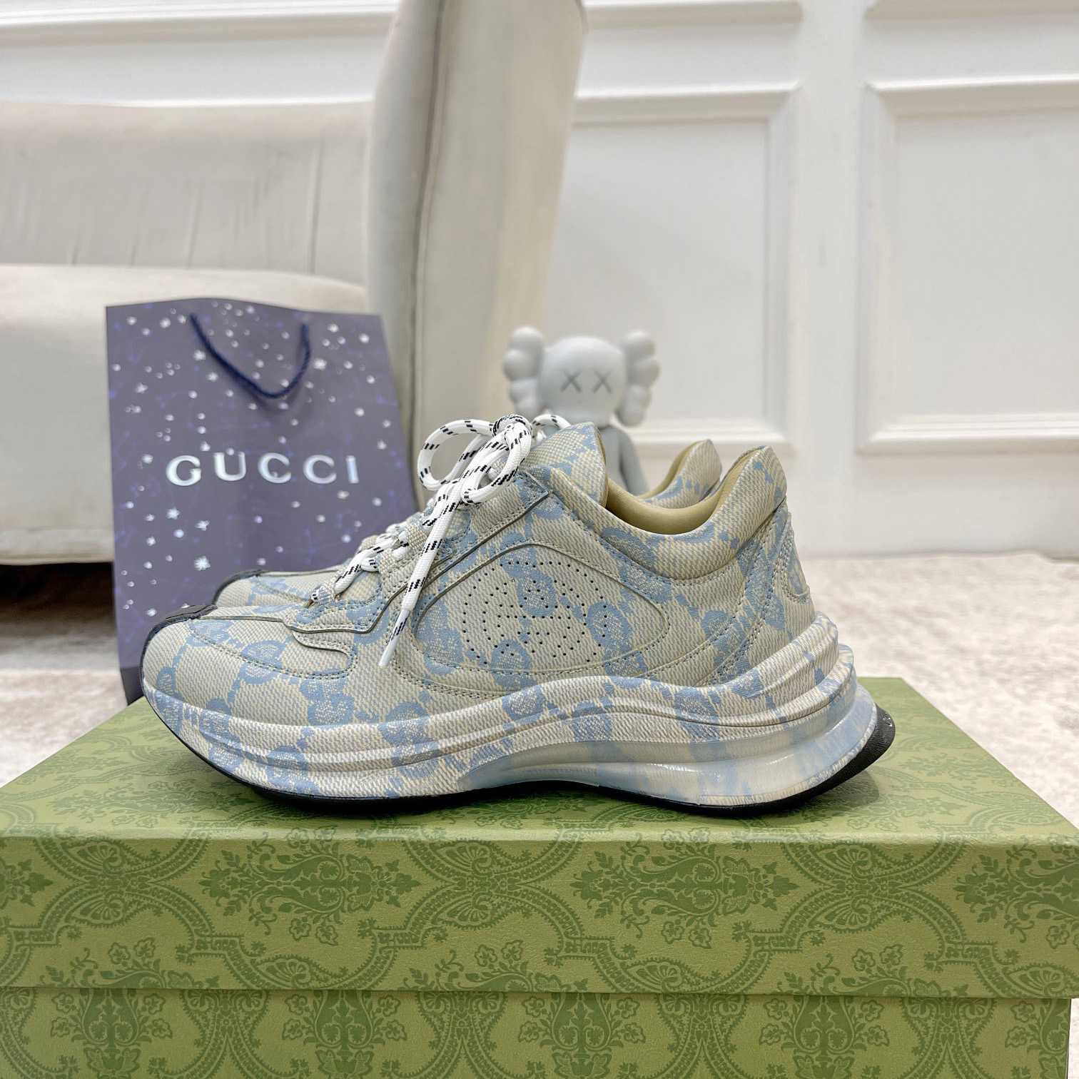 Gucci Run Sneaker - DesignerGu