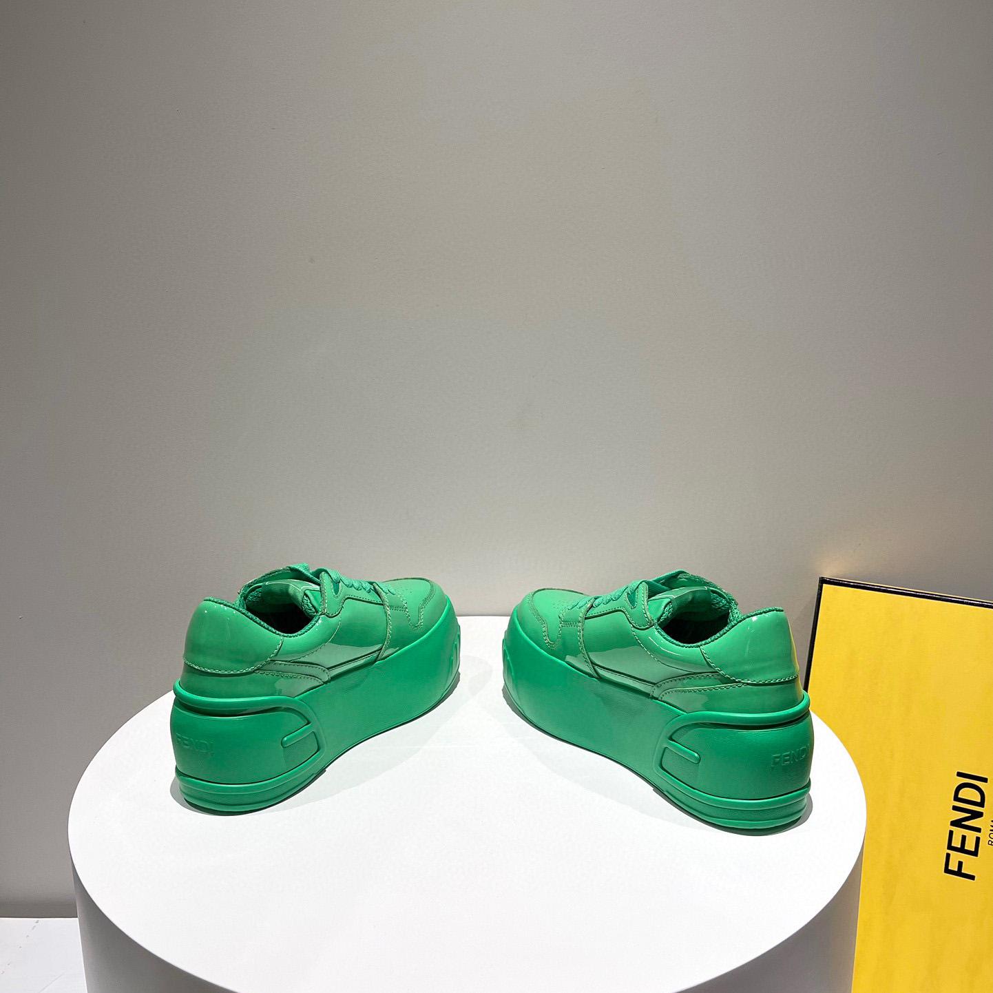 Fendi Fashion Show Green Leather Low-Tops Sneaker  - DesignerGu