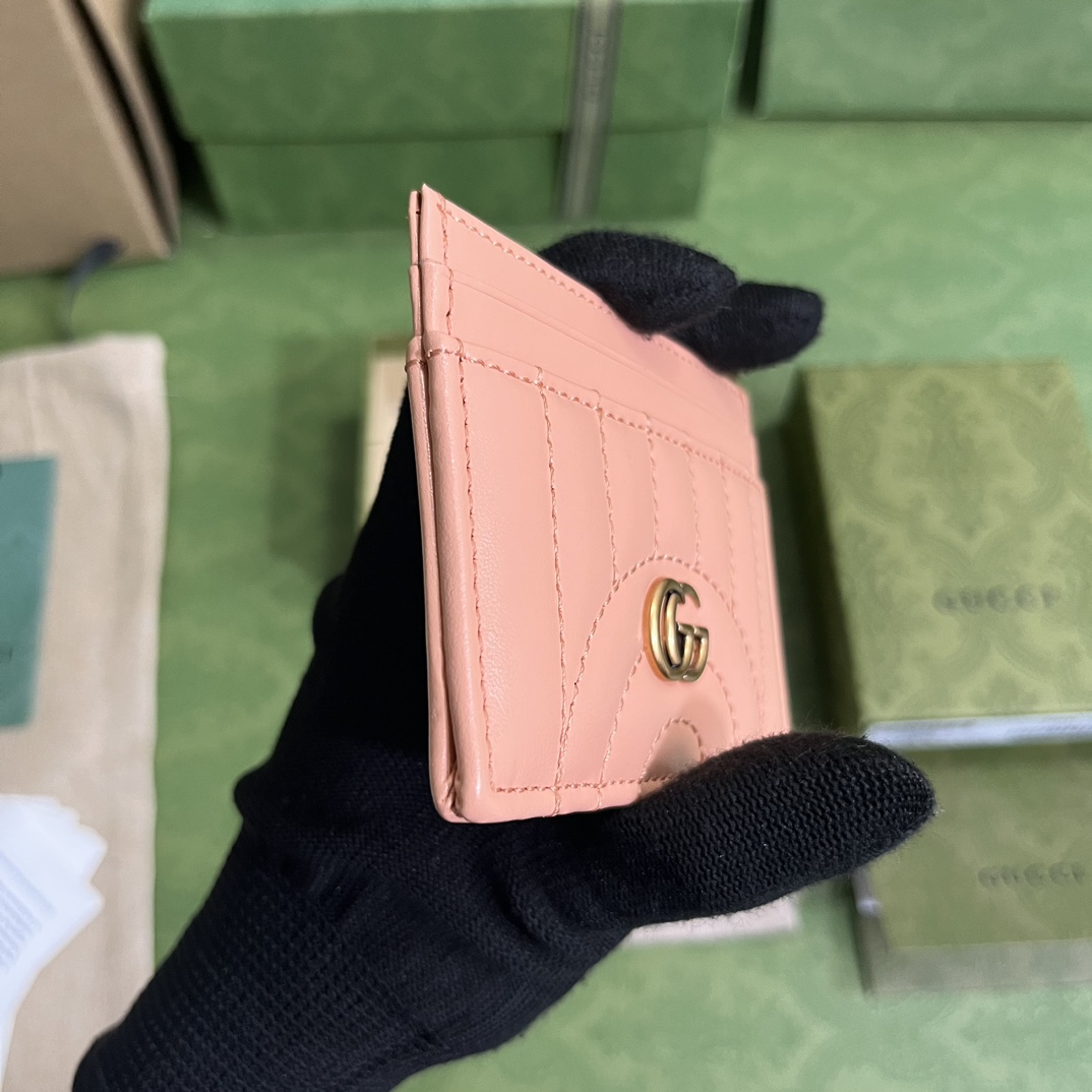 Gucci GG Marmont Matelassé Card Case(10-7cm) - DesignerGu