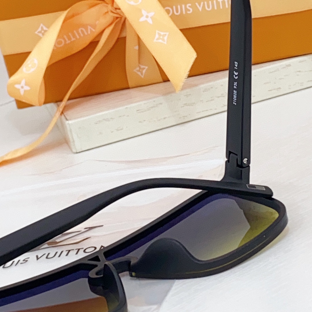 Louis Vuitton LV Waimea Sunglasses   Z1082 - DesignerGu