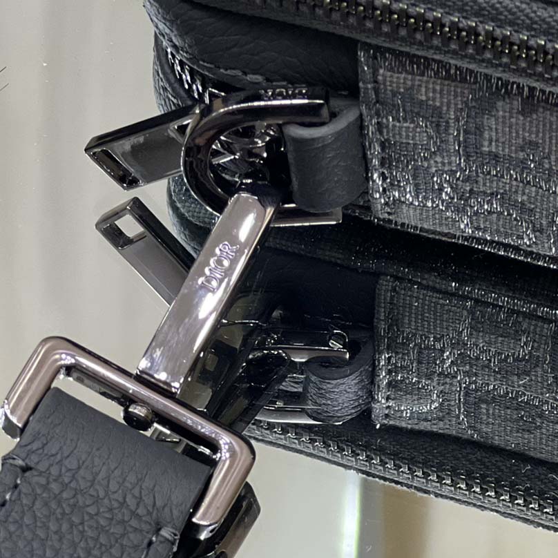 Dior Pouch With Strap - DesignerGu