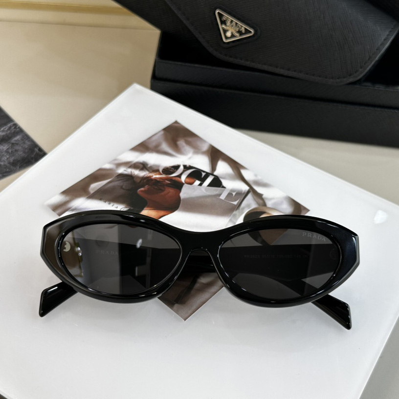 Prada  PR Sunglasses    PR26  - DesignerGu