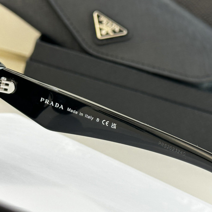 Prada  PR Sunglasses    PR26  - DesignerGu