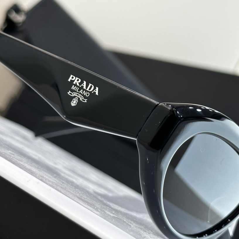 Prada  PR Sunglasses    PR26  - DesignerGu