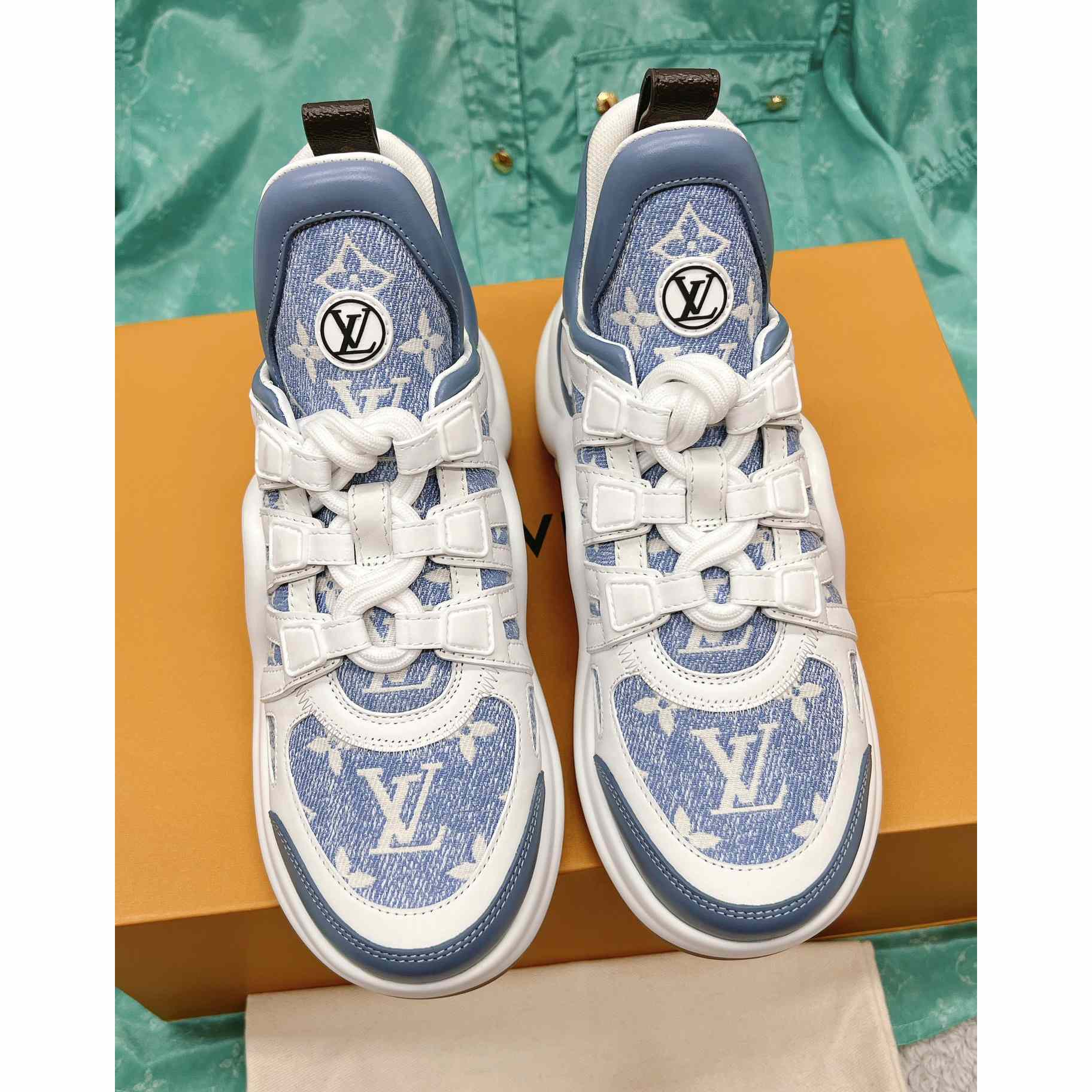 Louis Vuitton LV Archlight Trainers  (upon uk size)    1AB30Q - DesignerGu