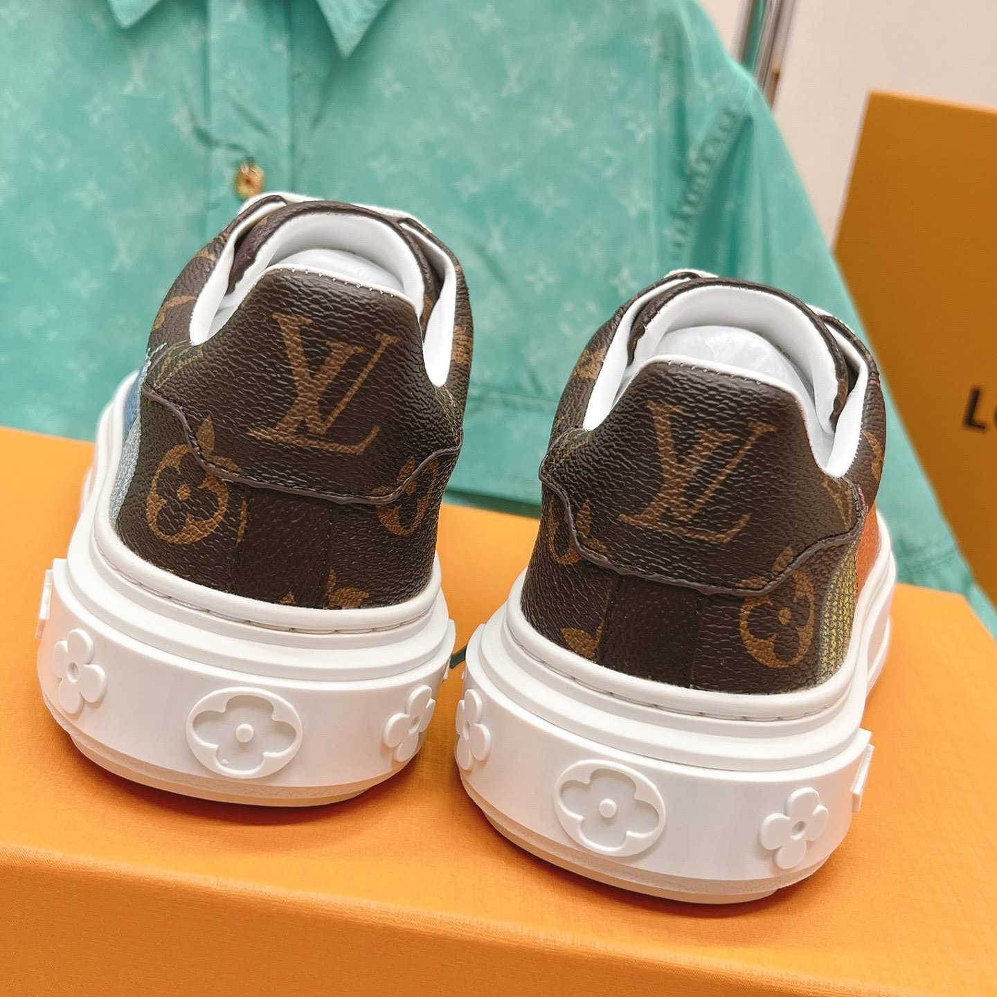 Louis Vuitton LV x YK Time Out Sneaker (upon uk size)   - DesignerGu