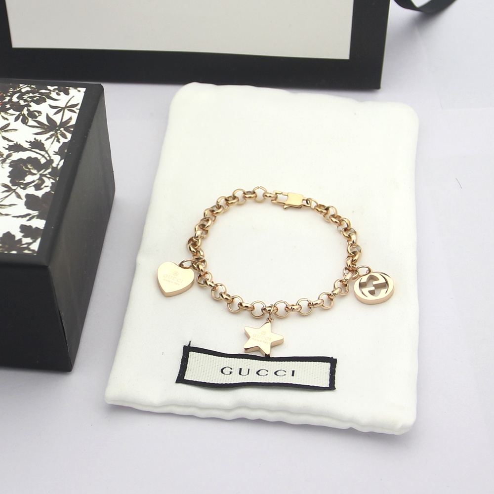 Gucci Sliver Bracelet With Gucci Charms - DesignerGu