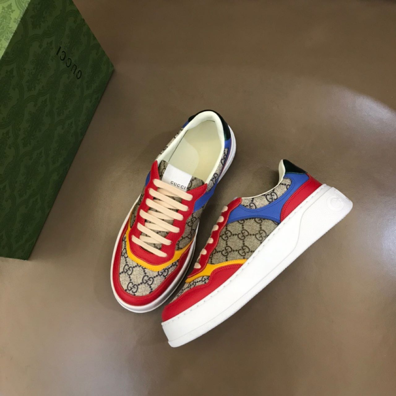 Gucci GG Sneaker - DesignerGu