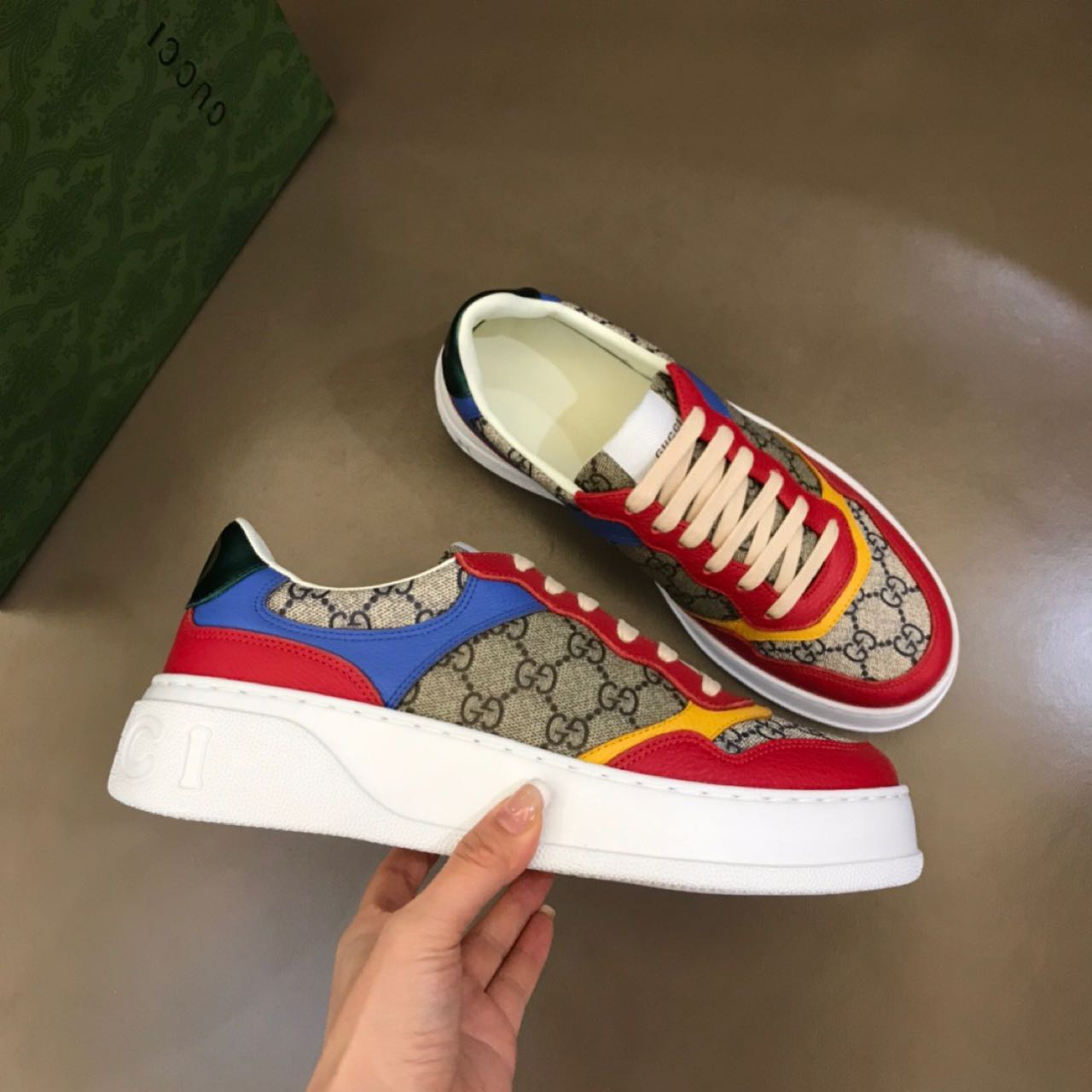 Gucci GG Sneaker - DesignerGu