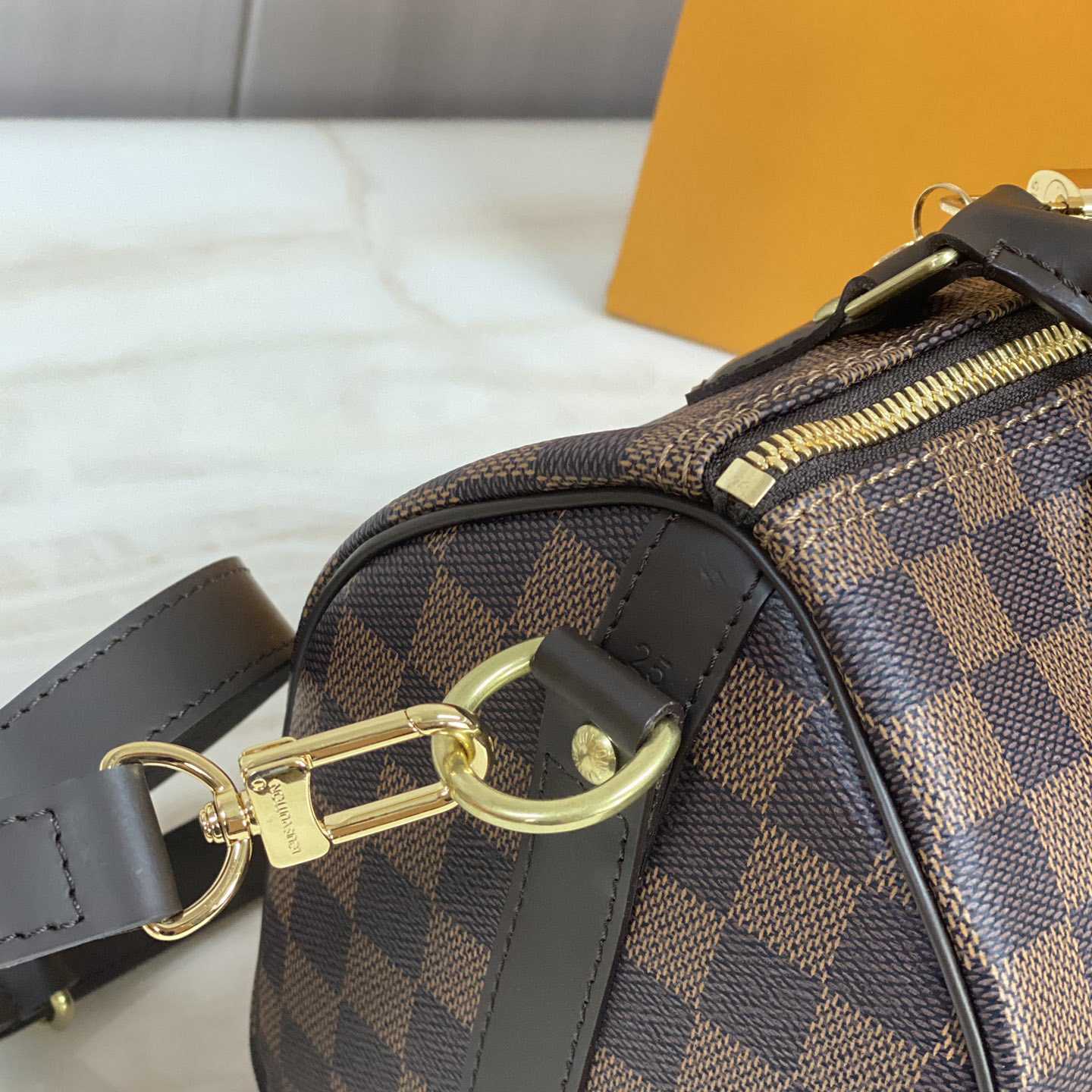 Louis Vuitton Speedy Bandouliere Bag Damier 25 - DesignerGu