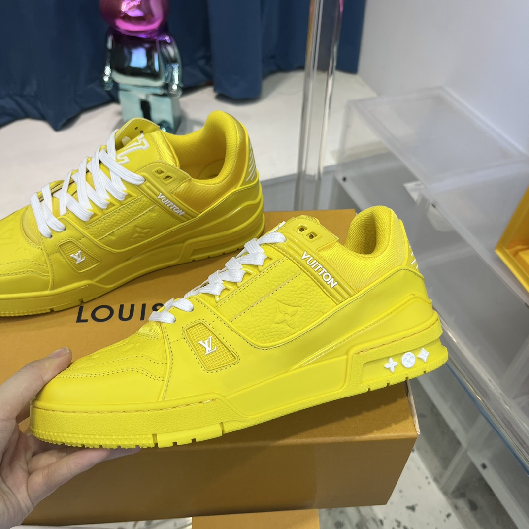 Louis Vuitton Trainer Sneaker (Upon UK Size) - DesignerGu