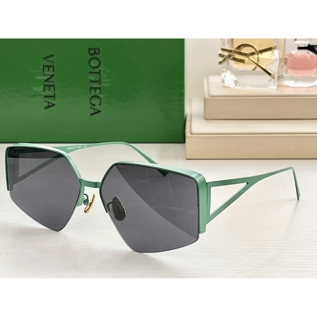 Bottega Veneta Square-frame Sunglasses  - DesignerGu