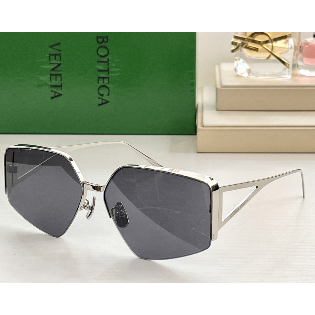 Bottega Veneta Square-frame Sunglasses  - DesignerGu