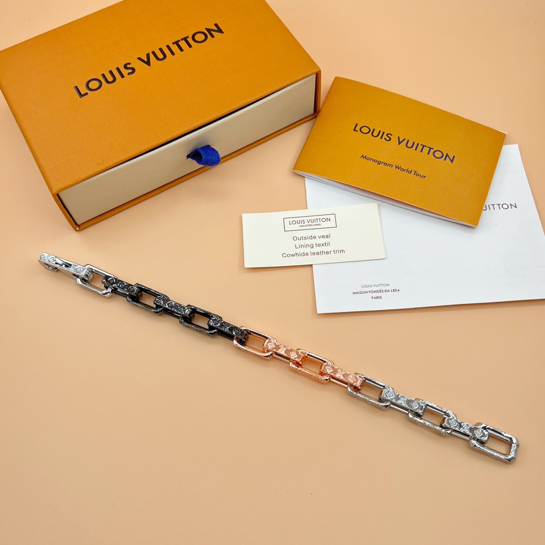 Louis Vuitton Monogram Chain Bracelet    M0998L - DesignerGu